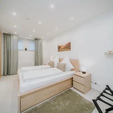Ferienwohnung Am Weinberg Boetzingen Экстерьер фото